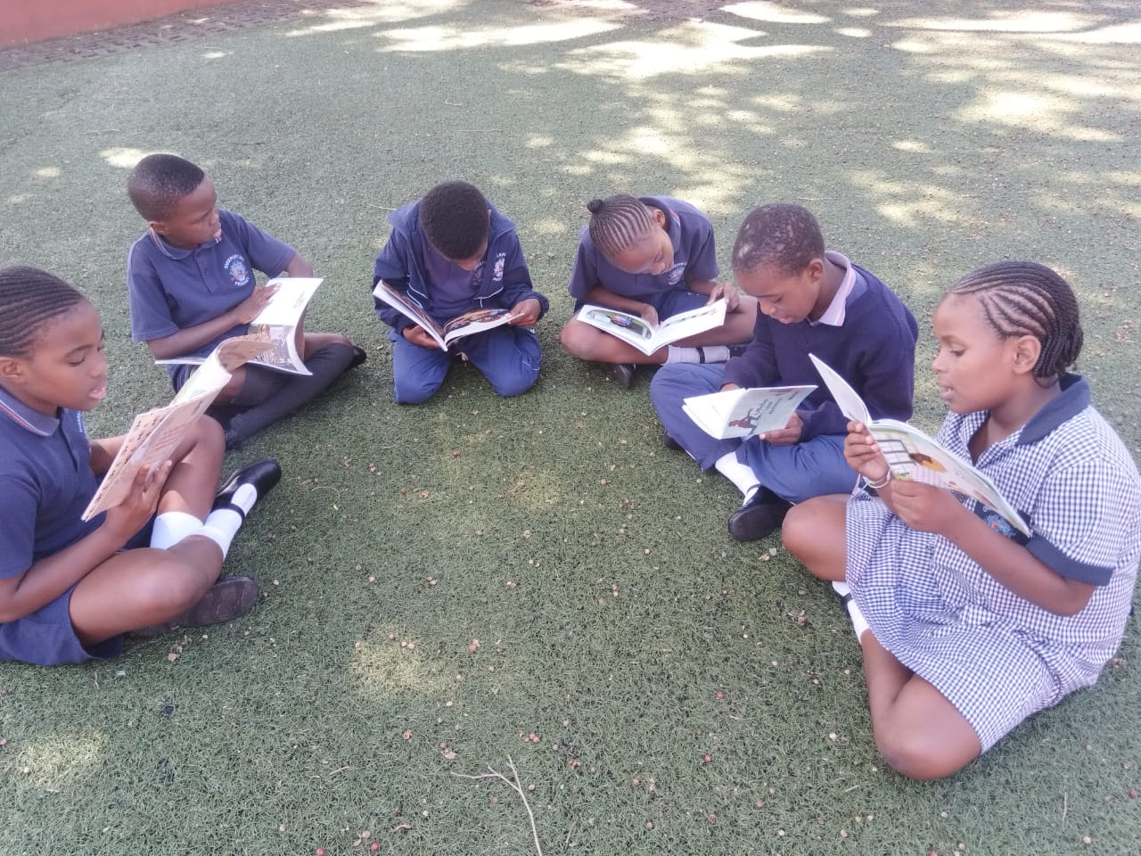 We Love Reading in action